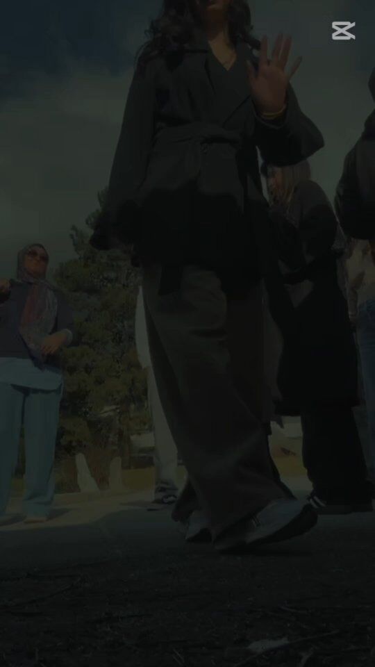 Exkursion: @geigerfashion - Lehrbetrieb von Paul Geiger, der im Familienbetrieb seine Ausbildung absolviert. 

Sie verarbeiten feinste Wolle zu Strick und Walk. 

#superlehrlinge💥 #lbsdo2 #BerufsschulenVorarlberg #